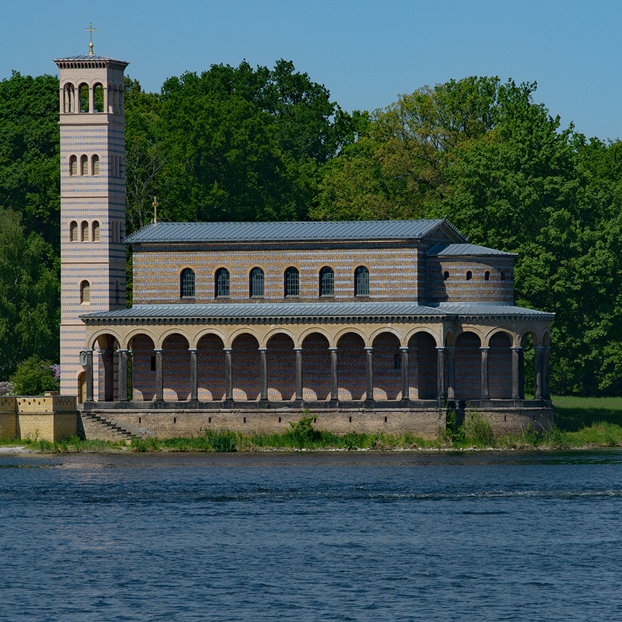 Sacrower Heilandskirche