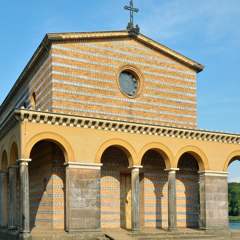 Sacrower Heilandskirche