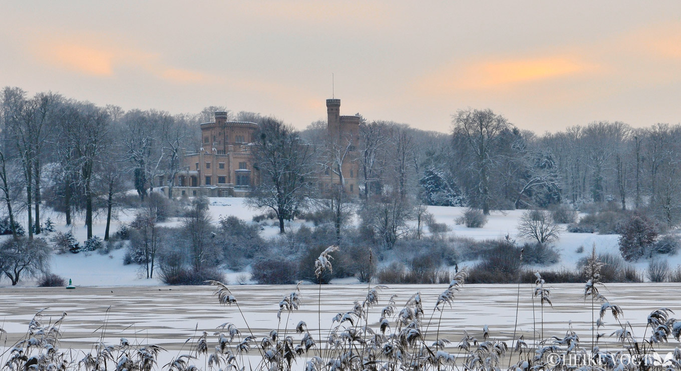 Der Tiefe See mit dem Schloss Babelsberg