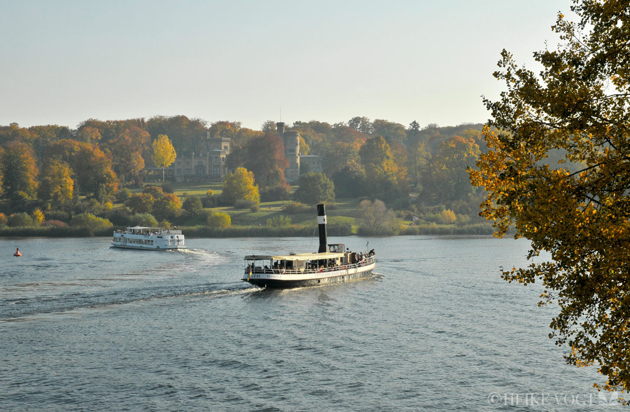 Der Tiefe See mit dem Ausflugsdamper Gustav